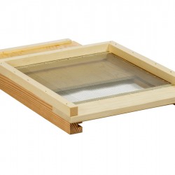 ANTIVARROA SCREENED BOTTOM BOARD STATIONARY BROOD BOX IN MULTILAYER (IT) ANTIVARROA SCREENED BOTTOM BOARD STATIONARY BROOD BOX IN MULTILAYER (IT)