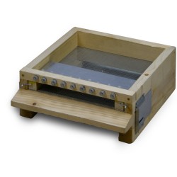 WARRE BOTTOM BOARD WITH POLLEN TRAP WARRE BOTTOM BOARD WITH POLLEN TRAP