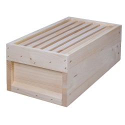6 FRAME DADANT 1/2 ZANDER NUC HONEY SUPER WITH 22mm THICK SPRUCE SIDES 6 FRAME DADANT 1/2 ZANDER NUC HONEY SUPER WITH 22mm THICK SPRUCE SIDES