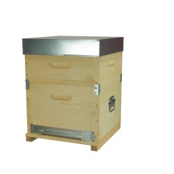STATIONARY DADANT BEEHIVE (IT) STATIONARY DADANT BEEHIVE (IT)